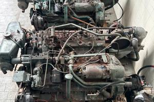 Coppia motori marini a sogliola Perkins HT6-354