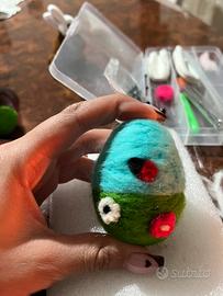 oggetti in lana cardata