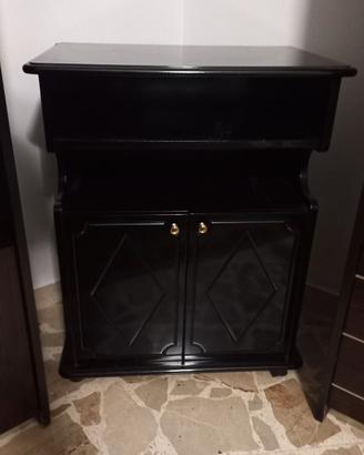 Mobile laccato nero, minibar o porta TV cm80x40x64