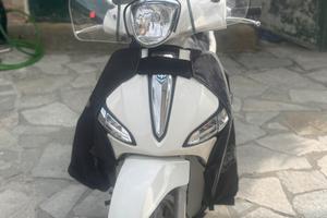 Piaggio libery 150