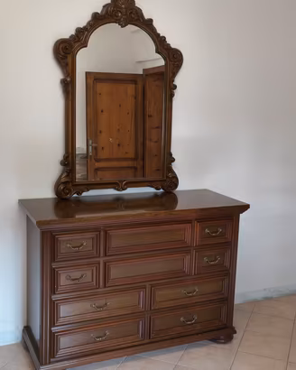 cassettiera con specchio