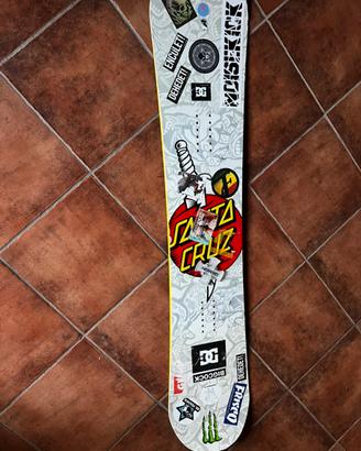 Tavola snowboard santa cruz