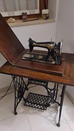 Macchina da cucire SINGER