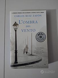 Libro "L'ombra del vento" di Carlos Ruiz Zafón