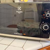 Forno microonde Rex Electrolux