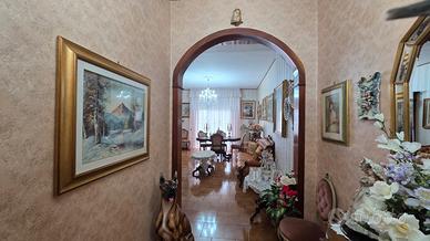 Rif. AA-A09 Splendido Appartamento a Follonica