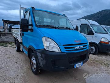 IVECO DAILY 35C11 RIBALTABILE DEL 2010