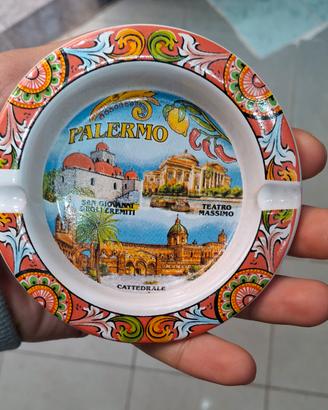 souvenir in ceramica, piattino tipico siciliano