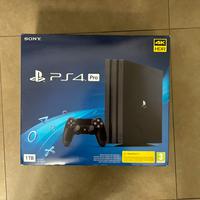 PS4 pro 1TB + 2controller originale