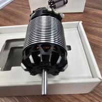 motore hobbywing 4268 2400kv pista