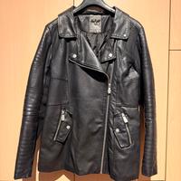 Giacca chiodo finta pelle