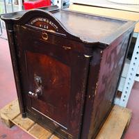 ANTICA CASSAFORTE F. WERTHEIM & COMP WIEN 1850ca