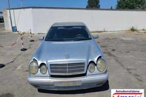 Mercedes classe e w210 e 250 turbo d -ricambi