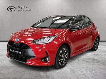 Toyota Yaris Hybrid Trend MY22