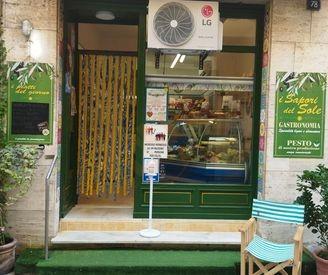 Spotorno gestione locale alimentari cucina calda