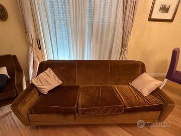 Divano letto con due poltrone