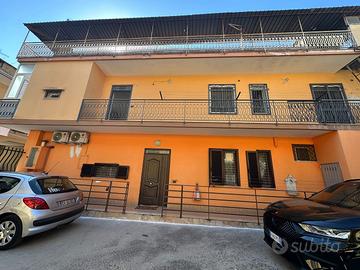 Orta di Atella, 1 piano 3 vani 108.000