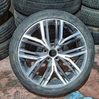 Cerchi in lega originali VW Con gomme estive