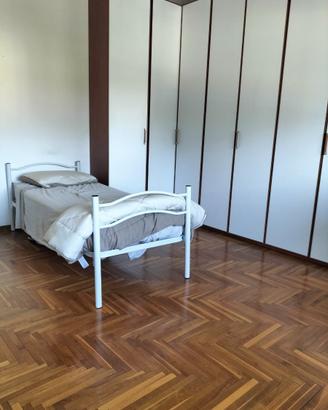 Stanze in appartamento condiviso Varese