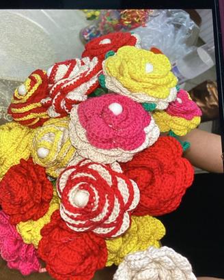 Fiori uncinetto realizzati a mano