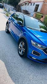 Volkswagen T‑Roc Blu Metallizzato R-Line