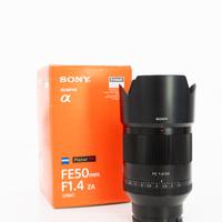Sony Zeiss Planar FE 50mm 1.4