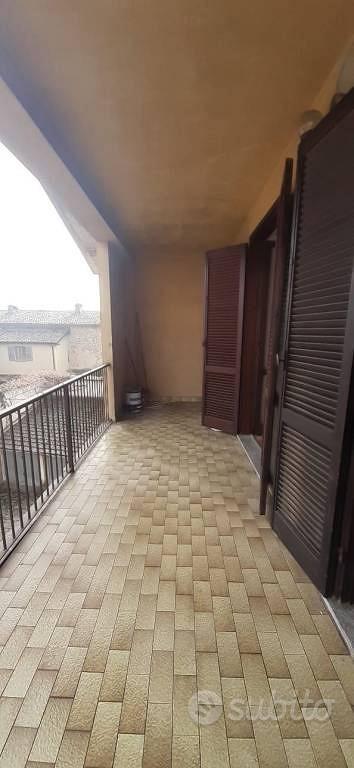 Appartamento di 70 m² con 2 locali e box auto a Ri - Vista 4