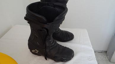 Abiggliamento tecnico Ducati