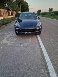 Porsche cayenne 3.0 v6 valuto permuta