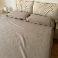 Letto matrimoniale con contenitore