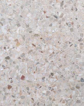 Mattonelle in graniglia di marmo 10x10