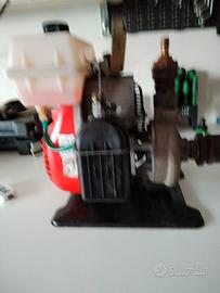 Motopompa poco usata