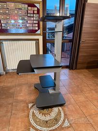 Scrivania per pc o altre elettroniche lemca