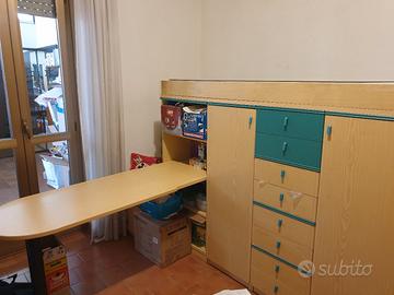cameretta con letto a castello + singolo + armadio