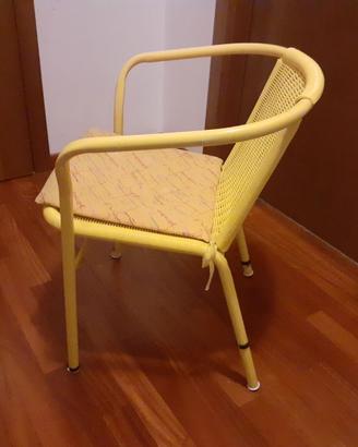 Sedie in ferro da esterno con braccioli