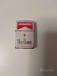 Accendino tipo zippo Marlboro