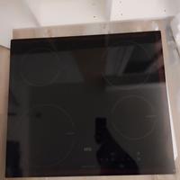 Piano cottura ad induzione AEG