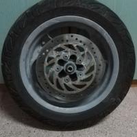 Pneumatico scooter Michelin 120/70-12 e cerchio