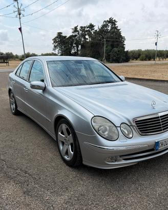 Mercedes classe E 270 cdi