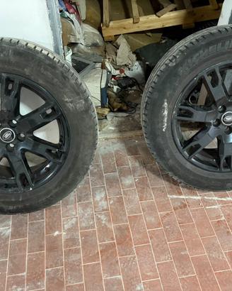 Cerchi e gomme 18 in buono stato
