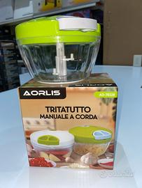 Tritatutto manuale a corda