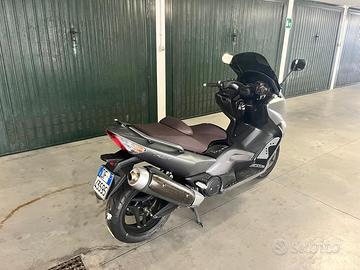 TMAX 2010 STEALTH