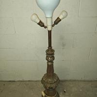 ANTICA LAMPADA PAVIMENTO PIANTANA