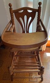 Seggiolone in legno vintage