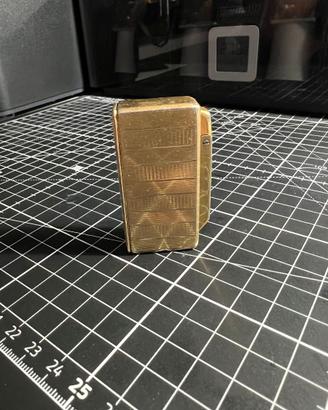 Accendino vintage Colibri Executive