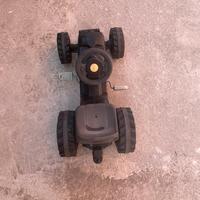 Trattorino a pedali per bambini