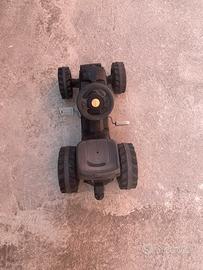 Trattorino a pedali per bambini