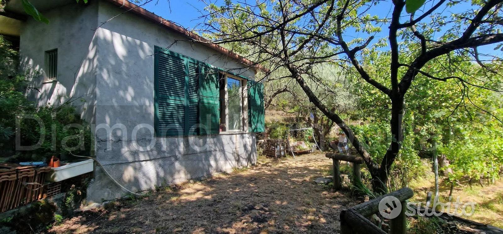 Casa con terreno a Presa Piedimonte Etneo - Vista 2