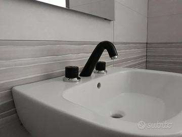 Rubinetteria nero/cromo