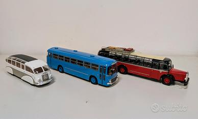 MODELLINI AUTOBUS - LOTTO 3 PEZZI